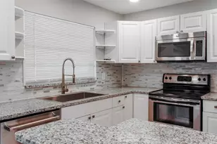 8311 Esperanza St, Orlando, FL 32817 - Photo 4