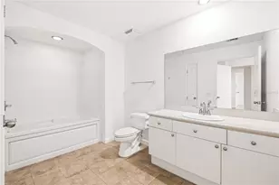 322 E Central Blvd, Orlando, FL 32801 - Photo 16