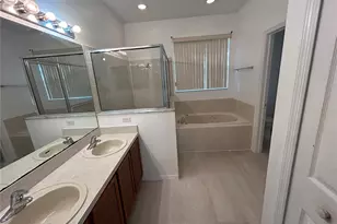 425 Bridgewater Ct, Kissimmee, FL 34758 - Photo 8