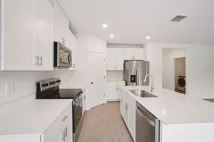 7166 Ray Crk Dr, Brooksville, FL 34601 - Photo 16