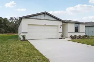 7166 Ray Crk Dr, Brooksville, FL 34601 - Photo 2