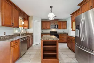 602 Rosaro Ct, Kissimmee, FL 34758 - Photo 14