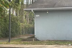 7352 Balboa Dr, Orlando, FL 32818 - Photo 2