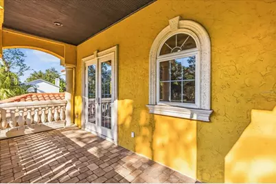 911 Jungle Avenue N, Saint Petersburg, FL 33710 - Photo 46