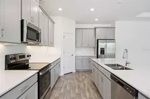 6298 Lakepine St, Saint Cloud, FL 34771 - Photo 16