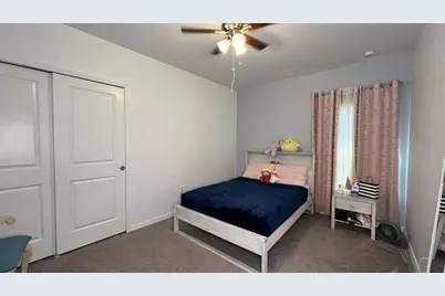 136 Hamlet Loop, Davenport, FL 33837 - Photo 8