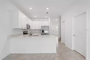 7717 Stone Crk Trl, Kissimmee, FL 34747 - Photo 8