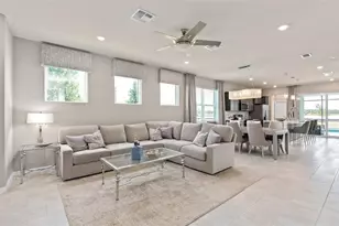 16131 Coastal Cove Ln, Clermont, FL 34714 - Photo 4