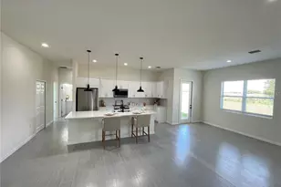 916 Dogwood Cir, Sebring, FL 33876 - Photo 2