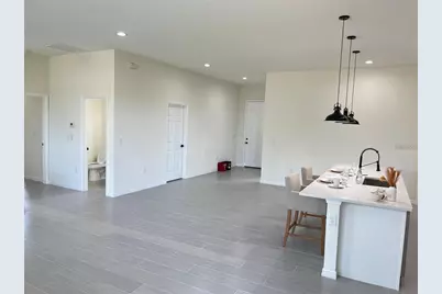 916 Dogwood Circle, Sebring, FL 33876 - Photo 4