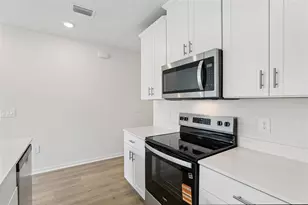 16354 Bird of Paradise Ave, Clermont, FL 34714 - Photo 14