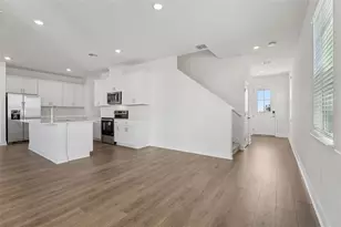 2142 Wildberry Wy, Minneola, FL 34715 - Photo 6