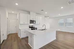 2142 Wildberry Wy, Minneola, FL 34715 - Photo 10