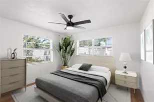 2855 51st St S, Gulfport, FL 33707 - Photo 8