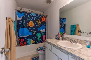 2240 Hemingway Cir, Groveland, FL 34736 - Photo 26