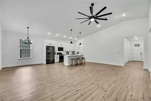 16007 Magpie Rd, Weeki Wachee, FL 34614 - Photo 6