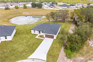 925 Desmoines Way, Poinciana, FL 34759 - Photo 2