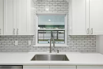 1113 Oakhill Street, Seffner, FL 33584 - Photo 8