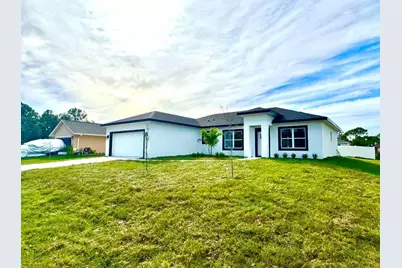 714 Santo Domingo Avenue SW, Palm Bay, FL 32908 - Photo 2