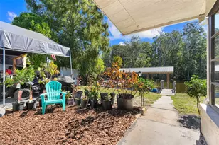 13638 Country Club Dr, Tavares, FL 32778 - Photo 28