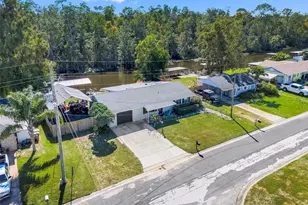 13638 Country Club Dr, Tavares, FL 32778 - Photo 1