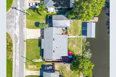 13638 Country Club Drive, Tavares, FL 32778 - Photo 34