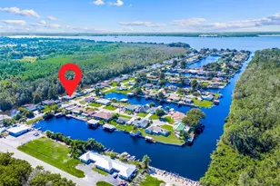 13638 Country Club Dr, Tavares, FL 32778 - Photo 38