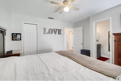 13638 Country Club Drive, Tavares, FL 32778 - Photo 16