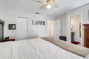 13638 Country Club Dr, Tavares, FL 32778 - Photo 16