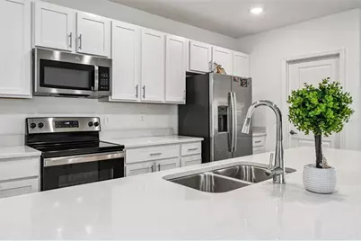 136 Citrine Loop, Kissimmee, FL 34758 - Photo 8