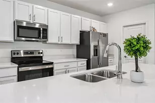 136 Citrine Loop, Kissimmee, FL 34758 - Photo 8