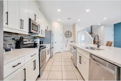 7644 Fairfax Drive, Kissimmee, FL 34747 - Photo 16