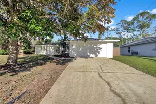 25 Peninsula Ln, Palm Coast, FL 32164 - Photo 1