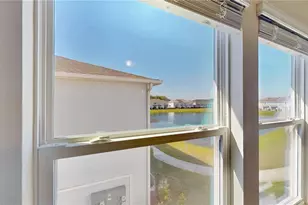 4512 Sparkling Shell Ave, Kissimmee, FL 34746 - Photo 10