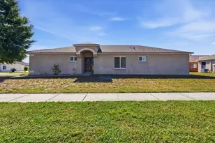 12923 Fieldmoor Ct, Riverview, FL 33579 - Photo 2