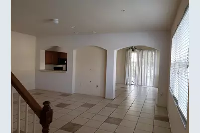 3051 Ashland Lane N, Kissimmee, FL 34741 - Photo 2