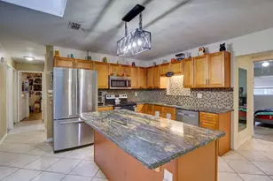31126 Prestwick Ave, Sorrento, FL 32776 - Photo 10
