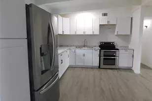 2015 Wishing Well Way, Tampa, FL 33619 - Photo 6