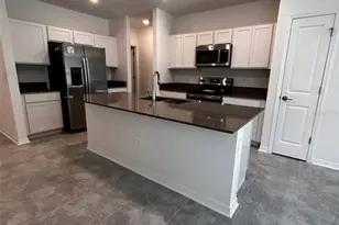 4273 Babbling Brook Wy, Kissimmee, FL 34746 - Photo 8