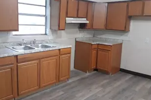 350 Maple St, Daytona Beach, FL 32114 - Photo 4