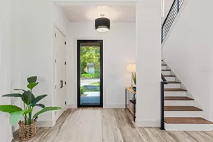 726 Ellwood Ave, Orlando, FL 32804 - Photo 4