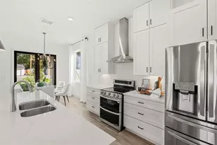 726 Ellwood Ave, Orlando, FL 32804 - Photo 12