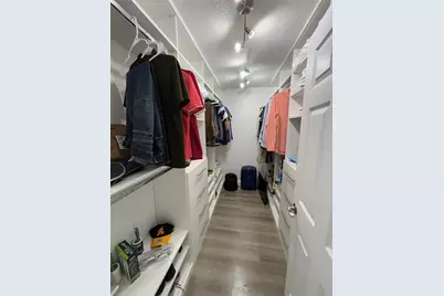 3926 Greenview Pines Court, Orlando, FL 32817 - Photo 14