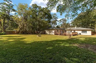 1523 NW 11th Rd, Gainesville, FL 32605 - Photo 36