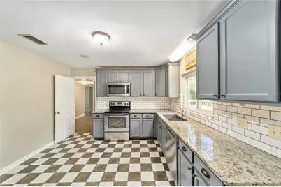 1523 NW 11th Road, Gainesville, FL 32605 - Photo 16