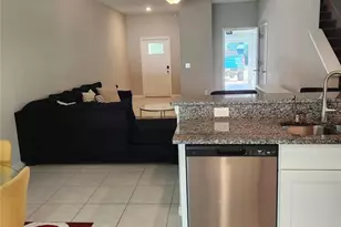 10488 Shady Preserve Dr, Riverview, FL 33578 - Photo 2