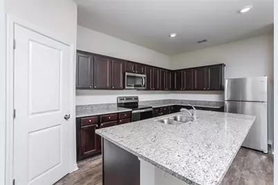 3008 Neverland Drive, New Smyrna Beach, FL 32168 - Photo 4