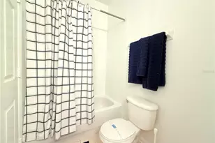 8016 King Palm Cir, Kissimmee, FL 34747 - Photo 10