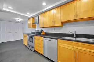 5377 Vineland Rd, Orlando, FL 32811 - Photo 12