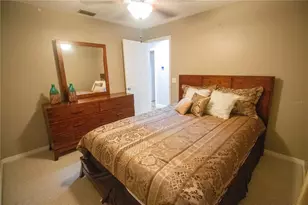 878 Lake Jackson Cir, Apopka, FL 32703 - Photo 4